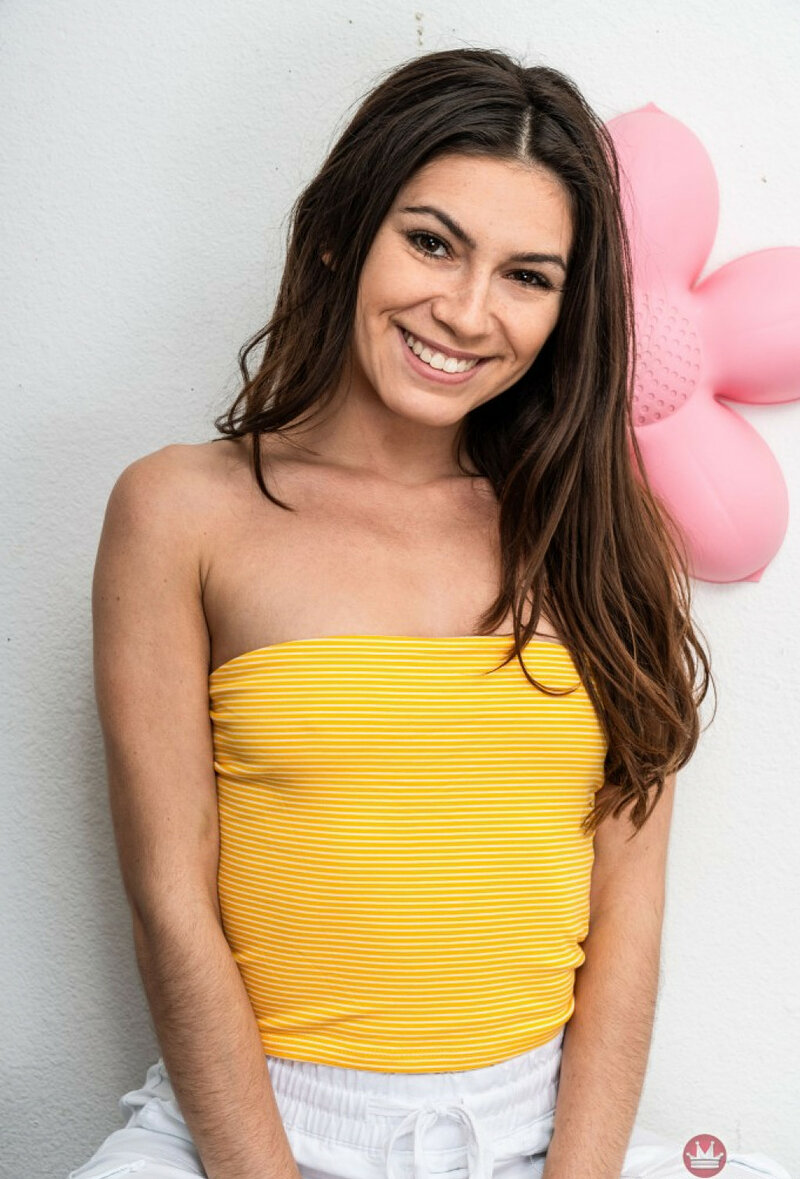 Аделина, 31